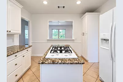 9926 Dresden Drive, Dallas, TX 75220 - Photo 5
