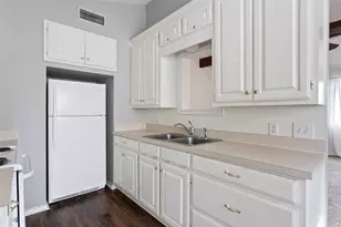 1811 Hidden Valley Rd, Granbury, TX 76049 - Photo 9