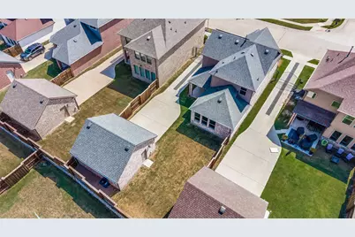1828 Temple Hill, Van Alstyne, TX 75495 - Photo 3