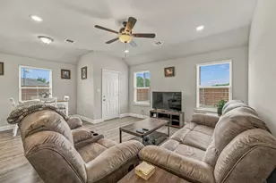 1529 Jacqueline Ln, Graham, TX 76450 - Photo 9