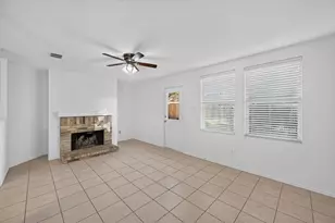 8417 Redheart St, Arlington, TX 76002 - Photo 3
