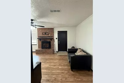 313 Linda Drive, Burleson, TX 76028 - Photo 3