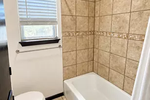 313 Linda Dr, Burleson, TX 76028 - Photo 17