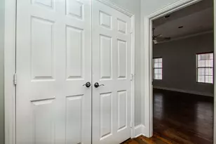 1018 Pavillion St, Dallas, TX 75204 - Photo 27