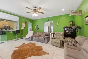 322 S S Bowie Dr, Weatherford, TX 76086 - Photo 17