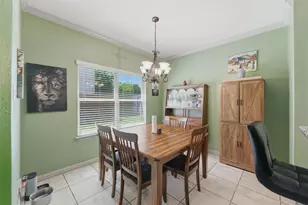 322 S S Bowie Dr, Weatherford, TX 76086 - Photo 11