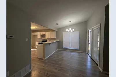 1485 Brook Meadow Circle, Lancaster, TX 75134 - Photo 7
