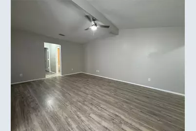 1485 Brook Meadow Circle, Lancaster, TX 75134 - Photo 5