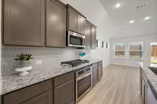 13089 Yellowstone Wy, Providence Village, TX 76227 - Photo 9