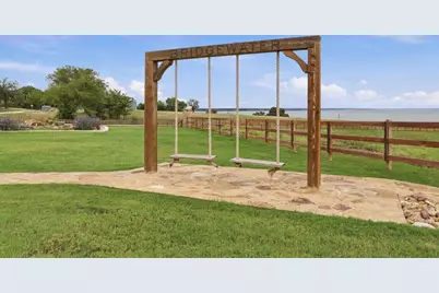 415 Sunrise Drive, Dodd City, TX 75438 - Photo 11