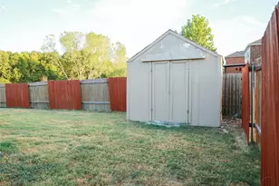 1427 Englemann Dr, Princeton, TX 75407 - Photo 11