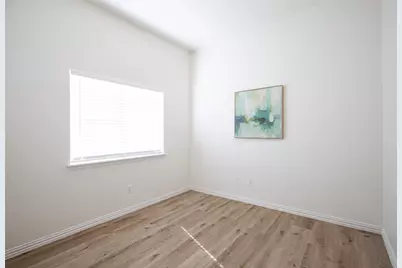 8714 Falls Road, Irving, TX 75063 - Photo 19