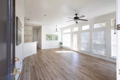 8714 Falls Road, Irving, TX 75063 - Photo 5