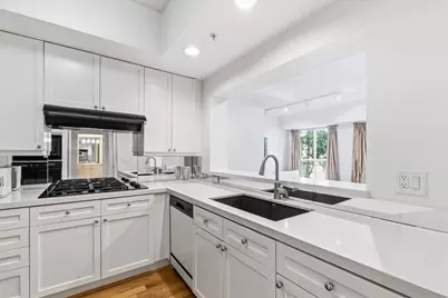 3401 Lee Parkway #409, Dallas, TX 75219 - Photo 5