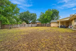 301 Brenda Dr, Hewitt, TX 76643 - Photo 21