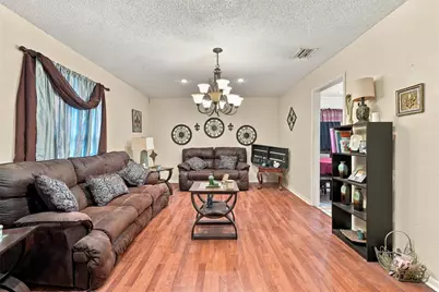 301 Brenda Drive, Hewitt, TX 76643 - Photo 7