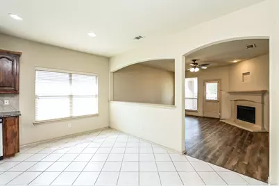 1013 Jodie Drive, Weatherford, TX 76087 - Photo 5