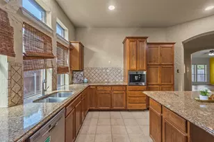 9413 Granger Ln, Fort Worth, TX 76244 - Photo 15