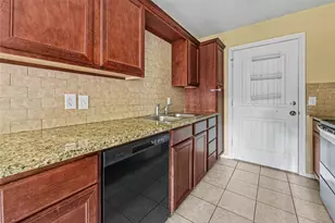 823 Parkplace Ridge, Princeton, TX 75407 - Photo 3