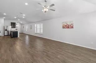 14068 Drover St, Pilot Point, TX 76258 - Photo 11