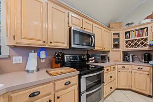1618 Hyde Park Blvd, Cleburne, TX 76033 - Photo 13