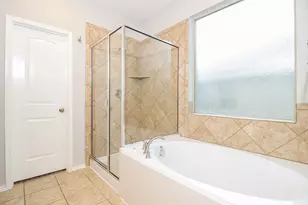 1333 Shelley Dr, Burleson, TX 76028 - Photo 13