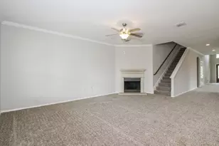 1333 Shelley Dr, Burleson, TX 76028 - Photo 3