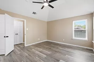 1301 Mill Wood Ln, Garland, TX 75040 - Photo 17
