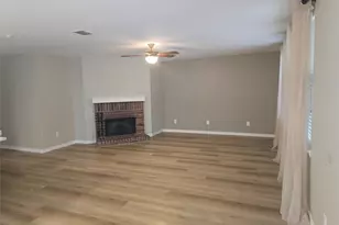 8402 Plantain Ct, Arlington, TX 76002 - Photo 5