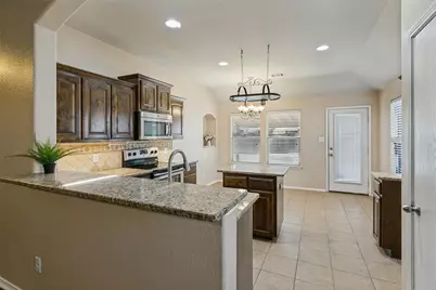 11204 Beechgrove Court, Fort Worth, TX 76140 - Photo 5