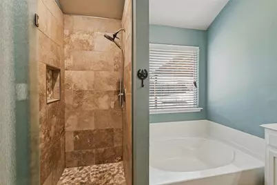 11204 Beechgrove Court, Fort Worth, TX 76140 - Photo 17