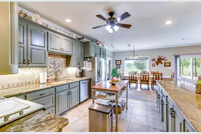 9508 Nutcracker Court, Granbury, TX 76049 - Photo 21