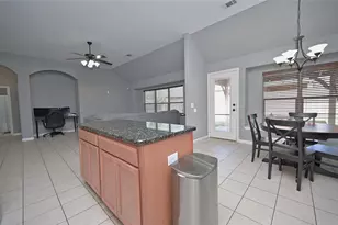 1409 Fox Glen Trail, Mansfield, TX 76063 - Photo 7