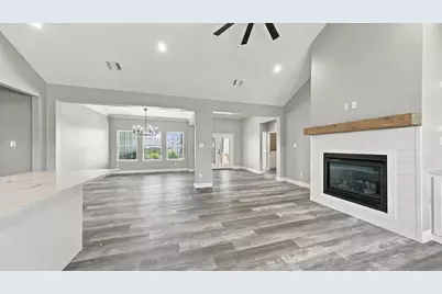 1021 Don Eve Court, Azle, TX 76020 - Photo 13