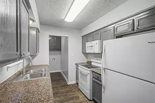 1205 SE 14th St, Mineral Wells, TX 76067 - Photo 3
