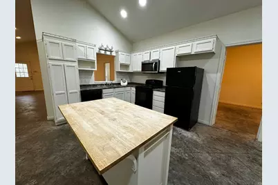 912 Oakwood Avenue, Waco, TX 76706 - Photo 5