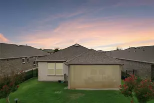 7665 Parade Dr, Little Elm, TX 76227 - Photo 33