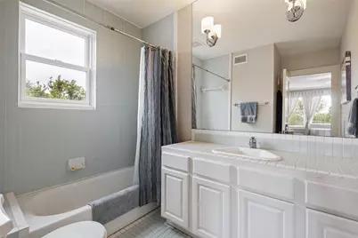 6703 Country Club Circle, Dallas, TX 75214 - Photo 23
