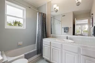 6703 Country Club Cir, Dallas, TX 75214 - Photo 23