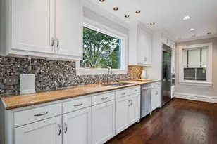 6703 Country Club Cir, Dallas, TX 75214 - Photo 19
