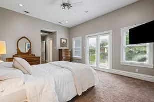 6703 Country Club Cir, Dallas, TX 75214 - Photo 25