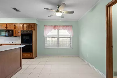 1305 Stonewood Drive, Carrollton, TX 75006 - Photo 13