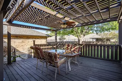 1305 Stonewood Drive, Carrollton, TX 75006 - Photo 35