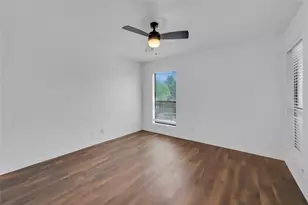 2006 Cloisters Dr, Arlington, TX 76011 - Photo 9
