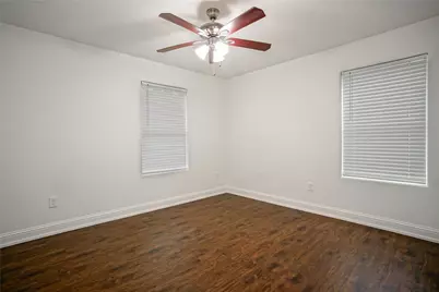 423 W Walker Street, Denison, TX 75020 - Photo 13