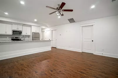 423 W Walker Street, Denison, TX 75020 - Photo 5