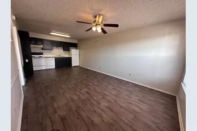 1326 S 11th Street #20, Waco, TX 76706 - Photo 3