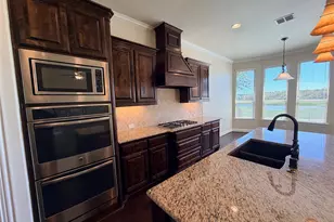 2812 Marrickville Dr, Trophy Club, TX 76262 - Photo 11