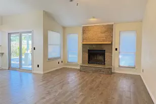 1905 Jasmine St, Denton, TX 76205 - Photo 9