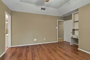 2935 Ridgewood Dr, Grapevine, TX 76051 - Photo 7